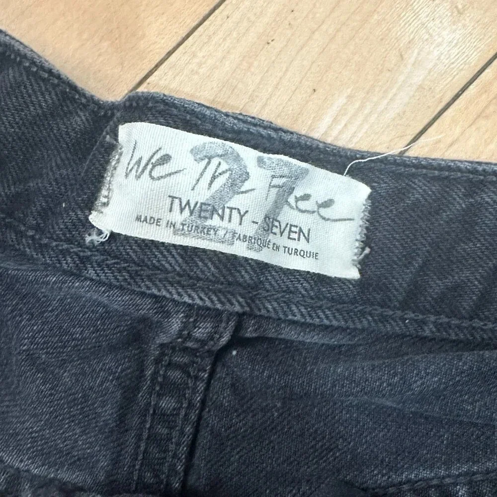Free People button fly